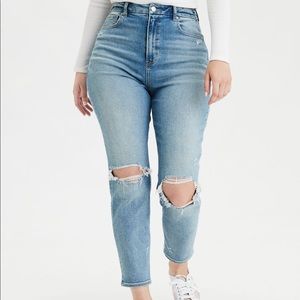 AE curvy stretch distressed mom Jean
